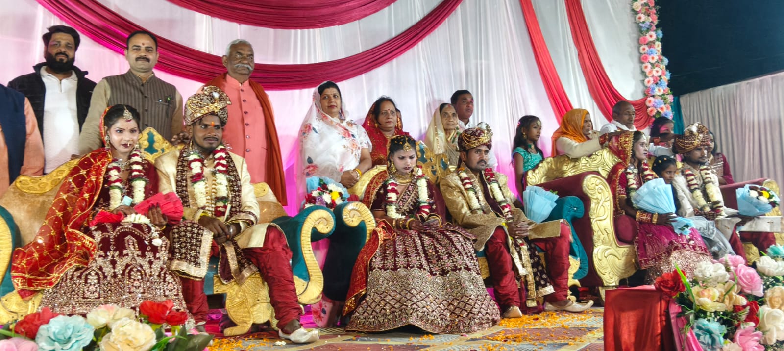 मानवता की मिसाल: खजनी ब्लॉक प्रमुख अंशु सिंह ने चार गरीब बेटियों की कराई धूमधाम से शादी