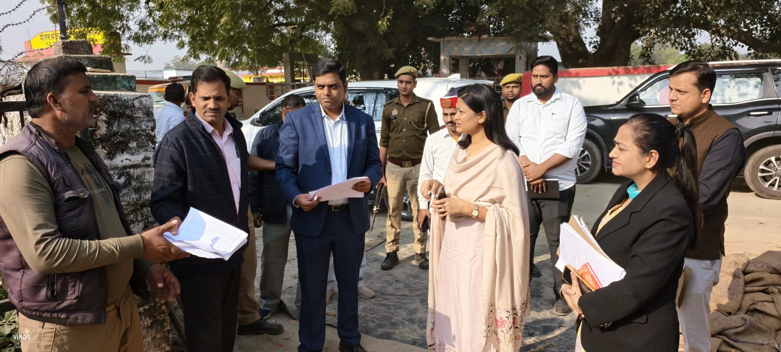 Raebareli DM का बड़ा आदेश! धान खरीद का भुगतान निर्धारित समय सीमा के अन्दर किसानों के खातों में हो