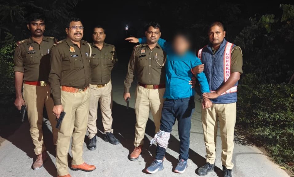 Encounter in Gorakhpur: 25 हजार का इनामी गो-तस्कर पप्पू शाह गिरफ्तार, पैर में लगी गोली