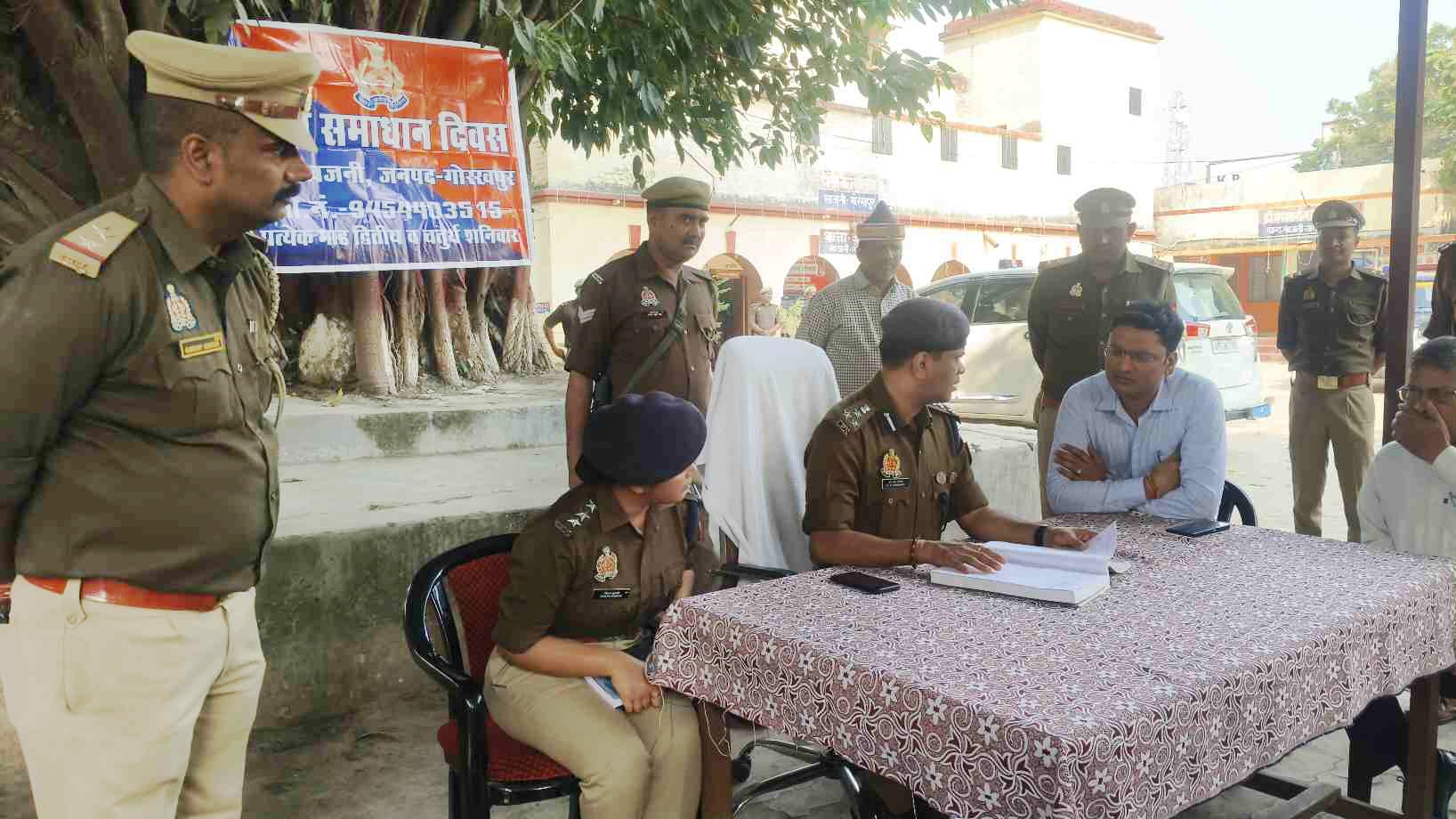 गोरखपुर में पुलिस प्रशासन की बड़ी लापरवारी, मची खलबली; जानें क्या है पूरा मामला