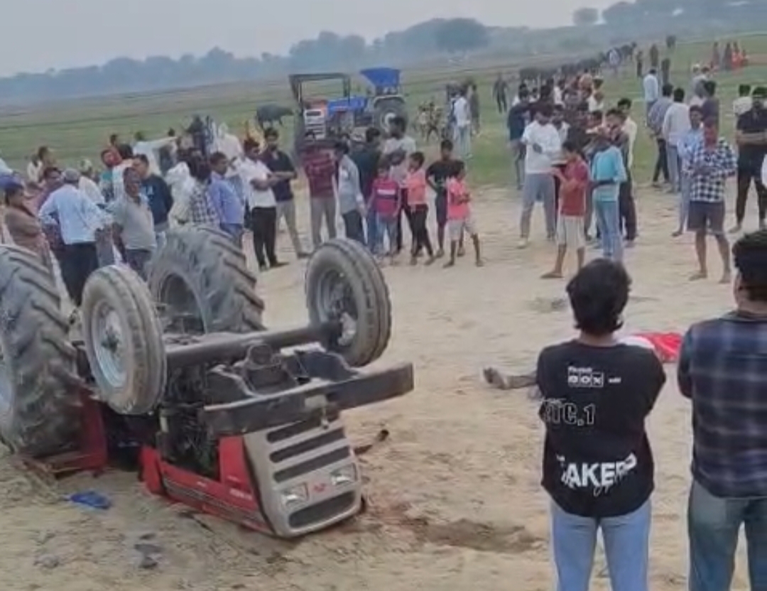 खेत में अचानक जमीन पर गिर पड़ा किसान, कुछ ही पलों में जो हुआ उसने सबको दहला दिया…