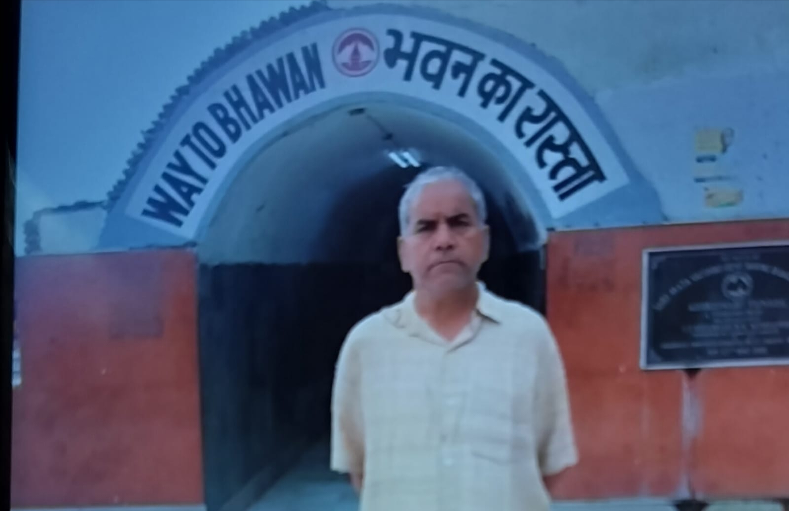 गोरखपुर: “दूध लेने निकले, मौत से हुआ सामना”, ऐसे हुई सड़क हादसे में दर्दनाक मौत