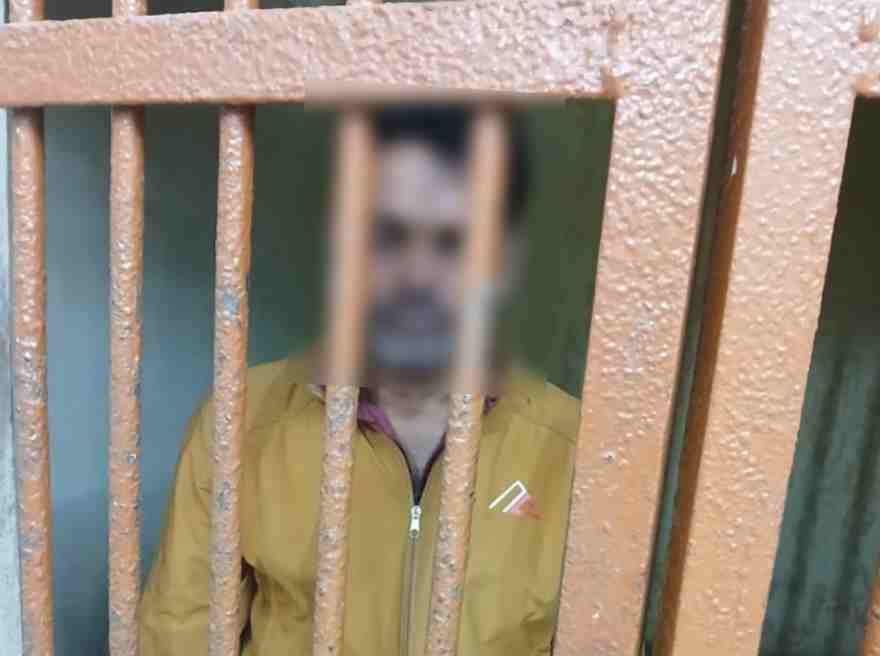 Gorakhpur Police ने Wanted पर कसा शिकंजा; परिवार पर किया था हमला