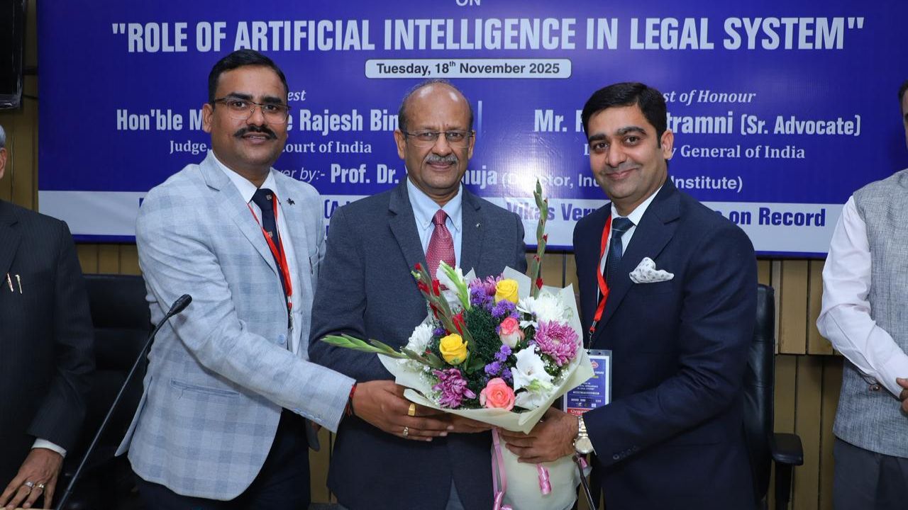 Justice Rajesh Bindal inaugurating the seminar (1)