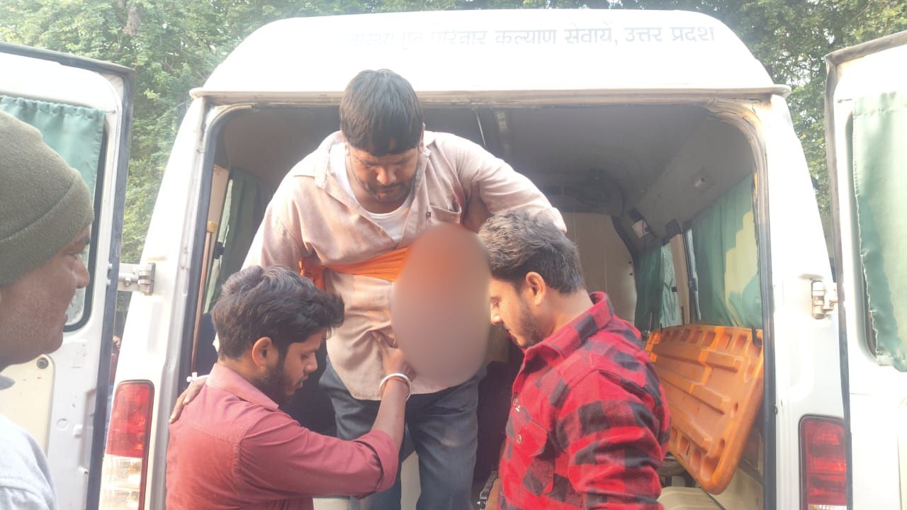 Crime in UP: कन्नौज में दूल्हे ने युवक पर चाकू से किया हमला, गिरफ्तार