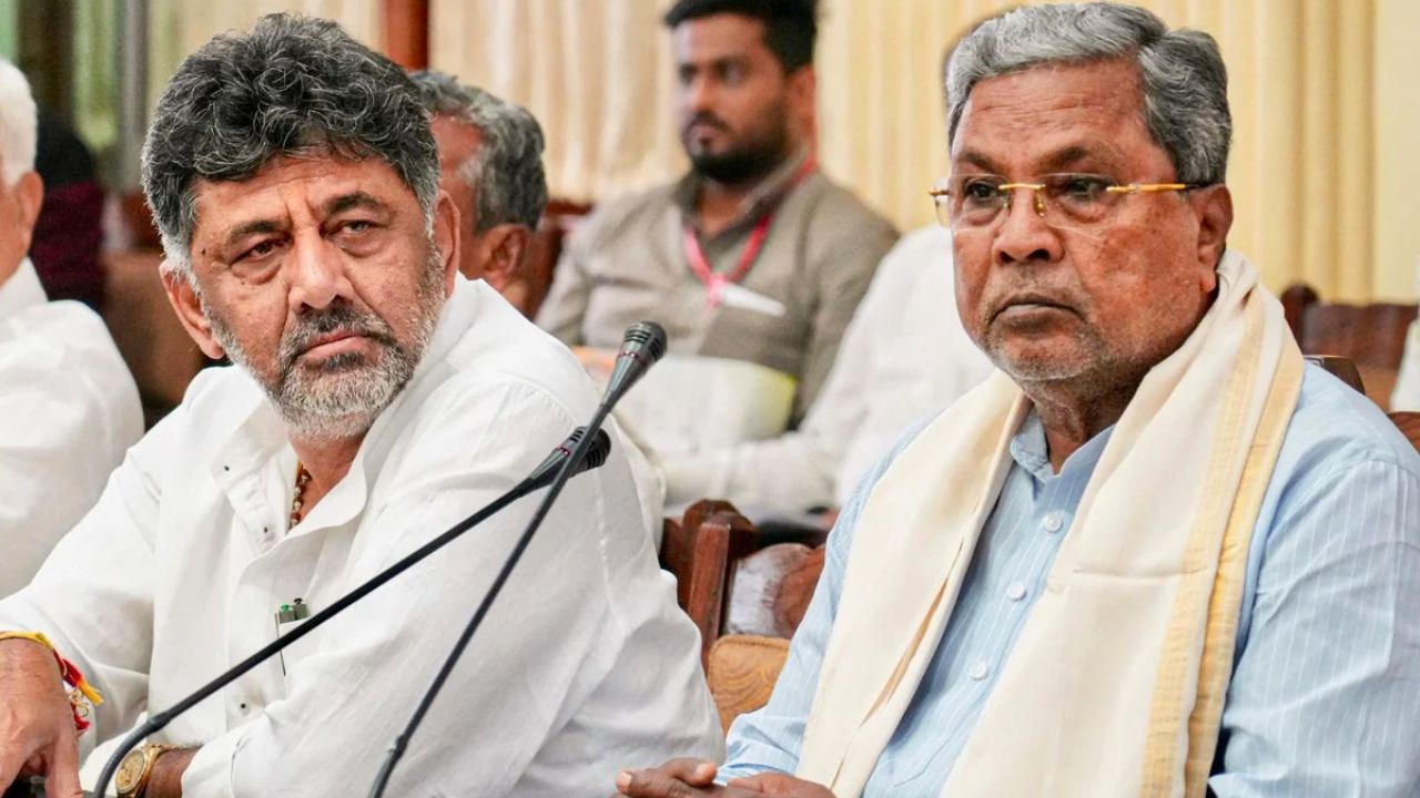 Karnataka CM: कर्नाटक सत्ता संकट पर ‘ब्रेकफ़ास्ट ब्रेक’! सिद्धारमैया-शिवकुमार की अहम मुलाकात से हल होगा नेतृत्व विवाद?