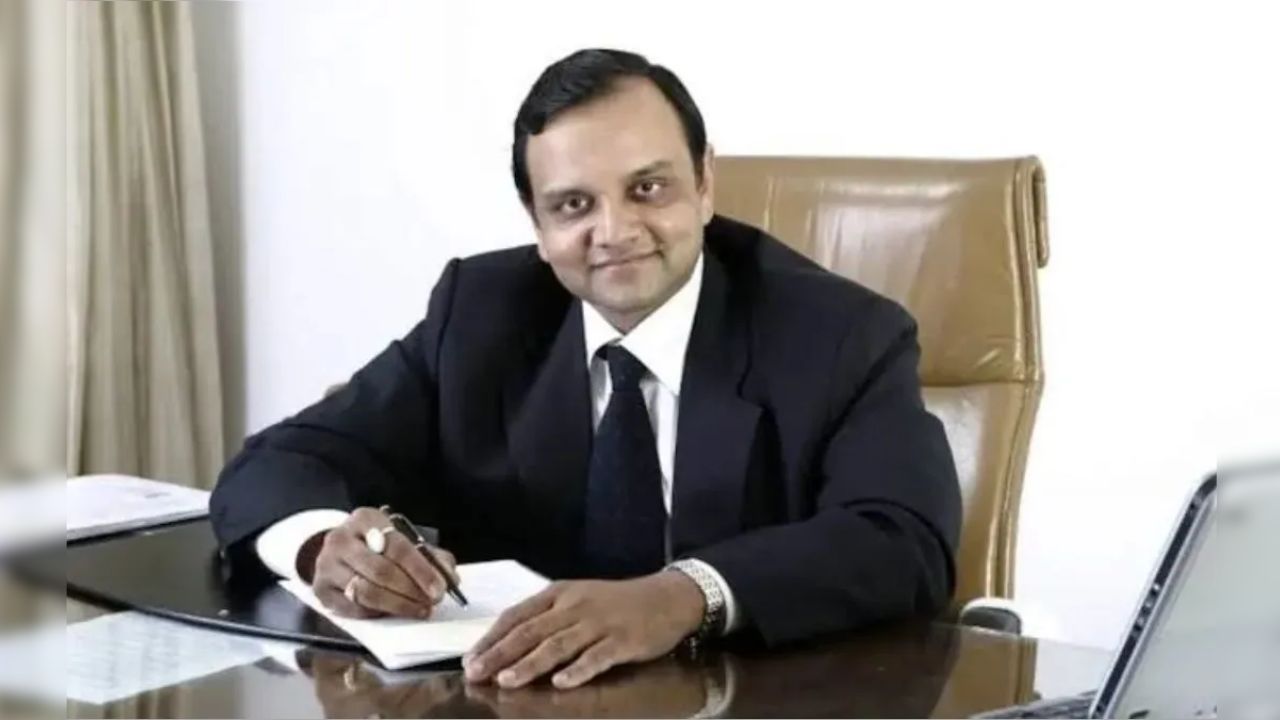 Manoj Gaur Arrested: 12000 करोड़ के घोटाले में ED का बड़ा एक्शन, जेपी इंफ्रा के MD मनोज गौड़ गिरफ्तार