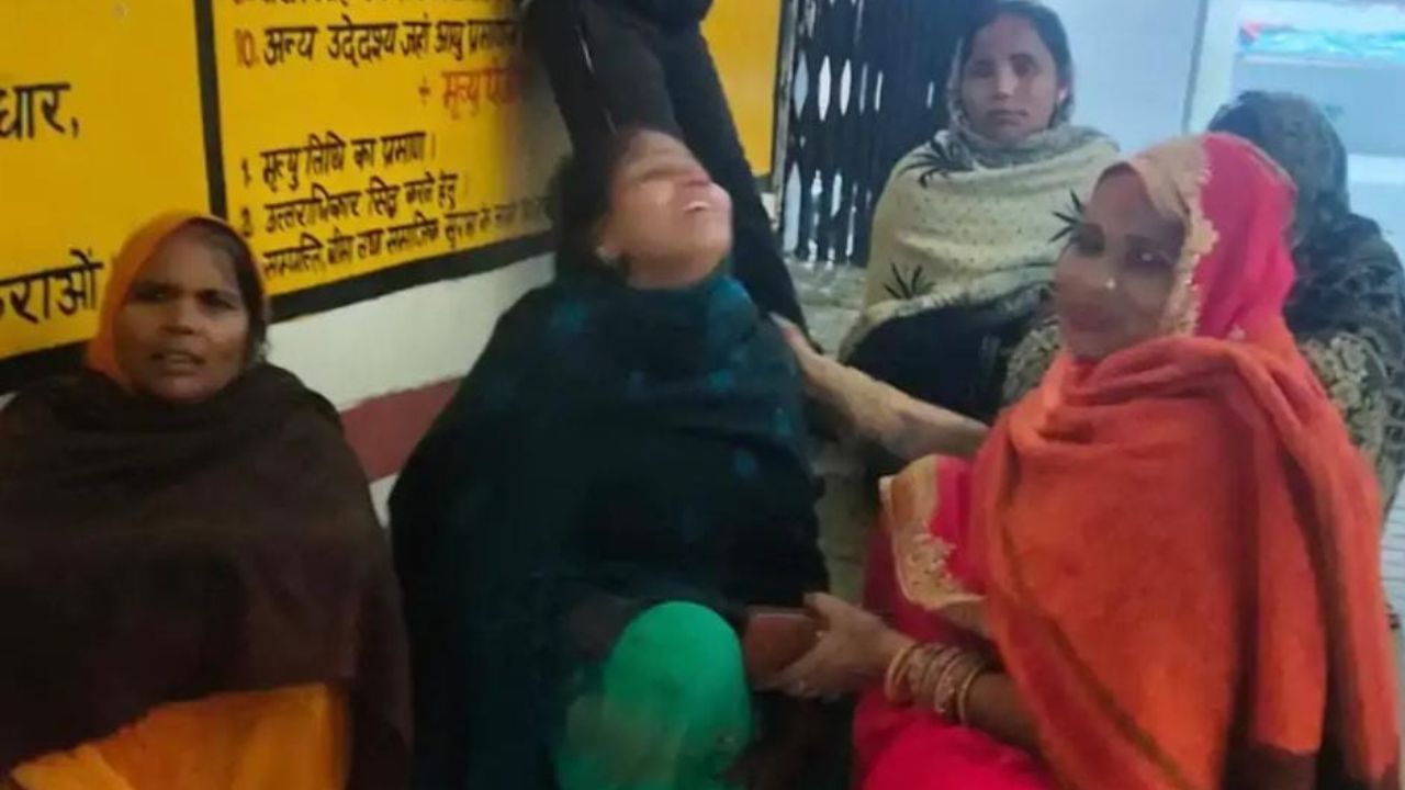 महराजगंज में तेज रफ्तार का कहर! बृजमनगंज हादसे में दो युवकों की मौत, परिवारों में कोहराम