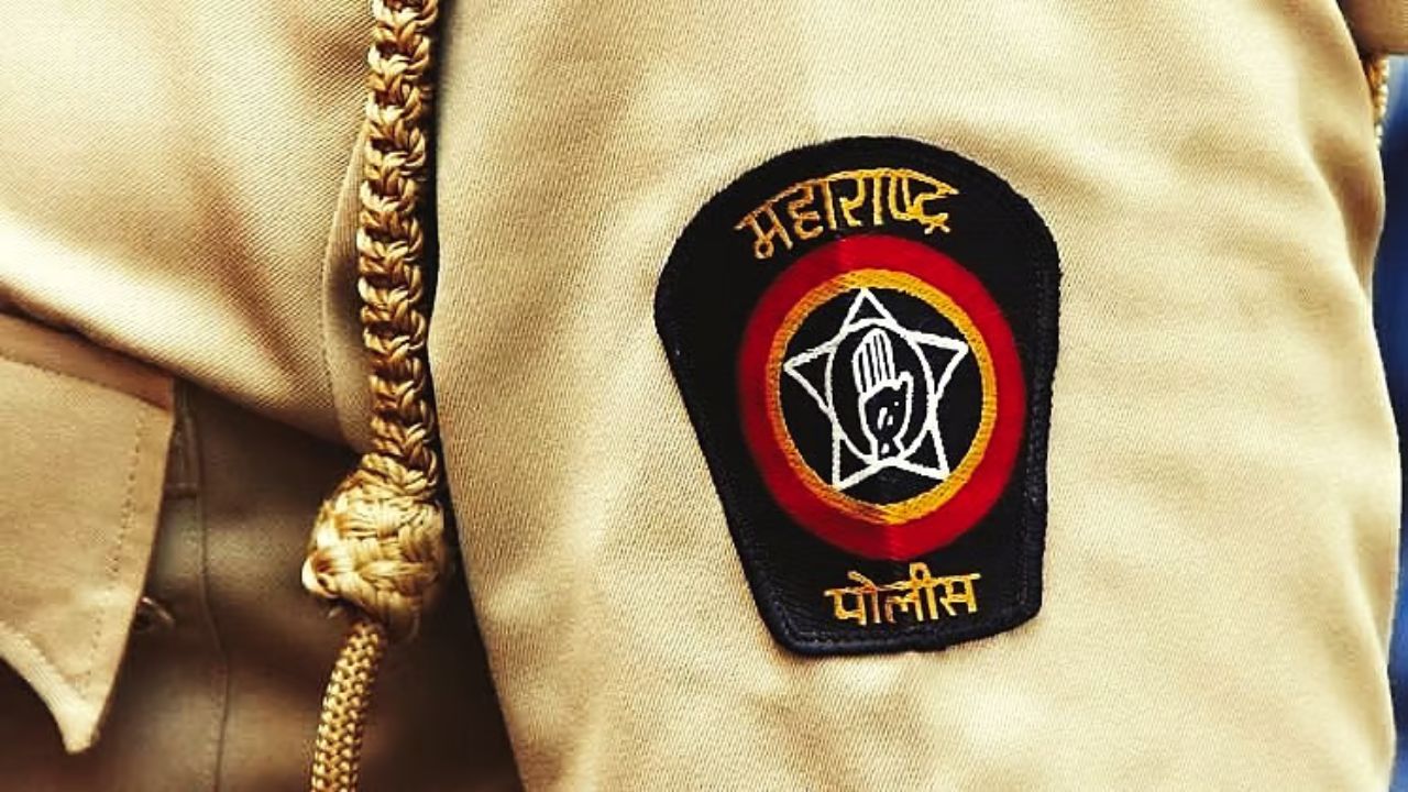 Viral News: महाराष्ट्र के पंढरपुर में शर्मनाक घटना, होटल कर्मचारी को नग्न करके पीटा; Video