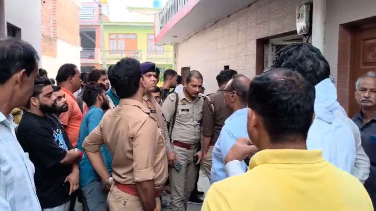 Mainpuri Crime: 63 वर्षीय नागेश्वर सिंह यादव ने लाइसेंसी पिस्टल से आत्महत्या की, क्षेत्र में मचा हड़कंप