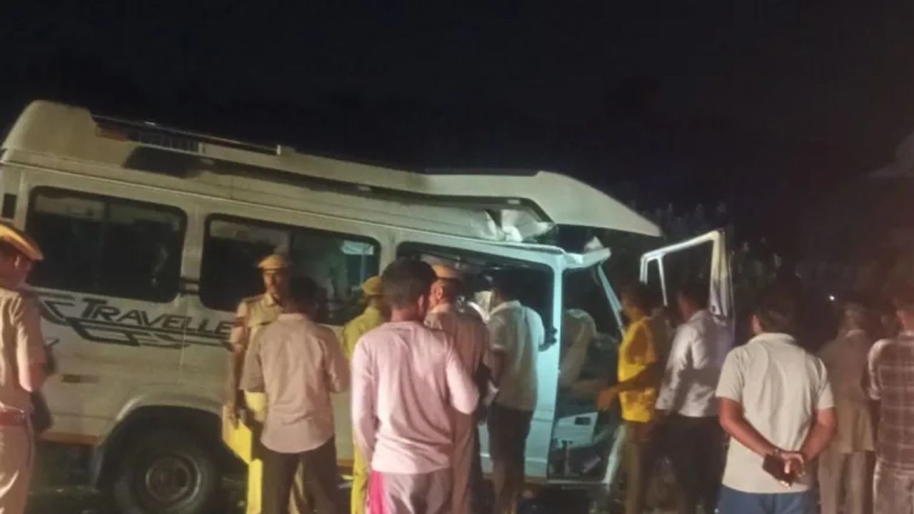Jodhpur Accident: जोधपुर में भीषण सड़क हादसा, ट्रेलर से टकराई बस; 18 श्रद्धालुओं की मौत