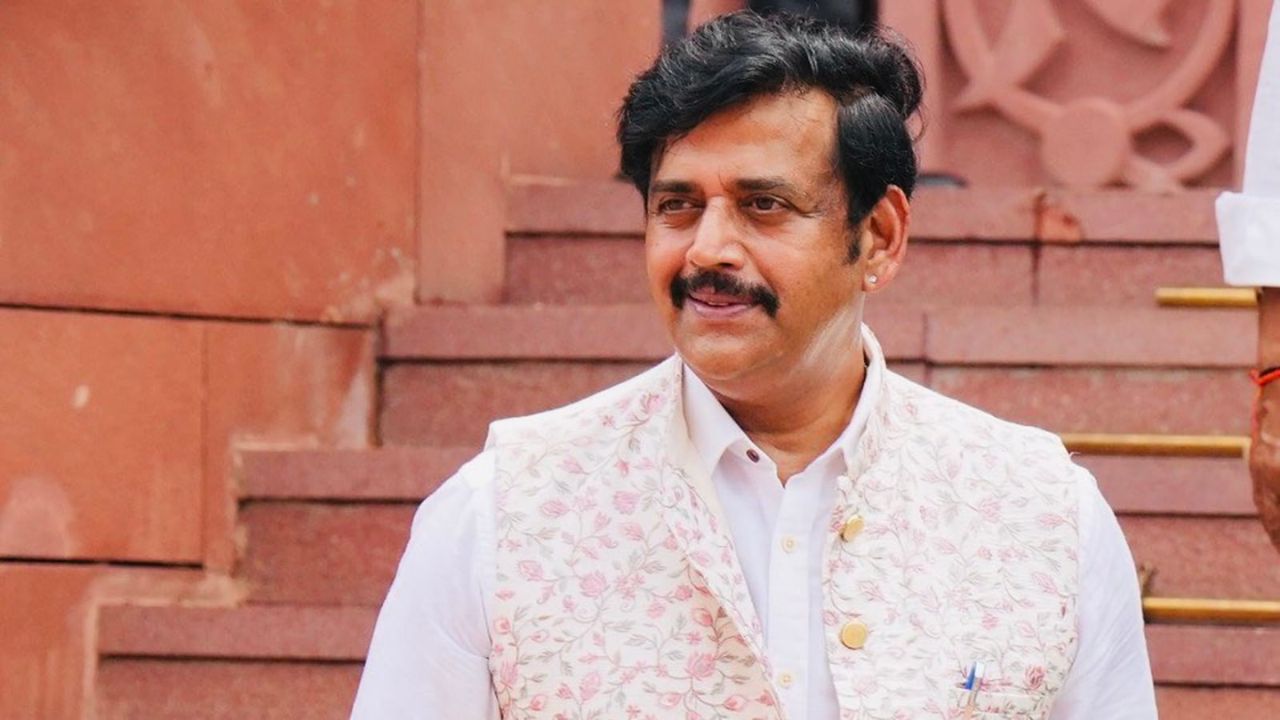 Ravi Kishan को मिला दादा साहब फाल्के इंटरनेशनल अवॉर्ड 2025, 33 साल की मेहनत को मिला फल