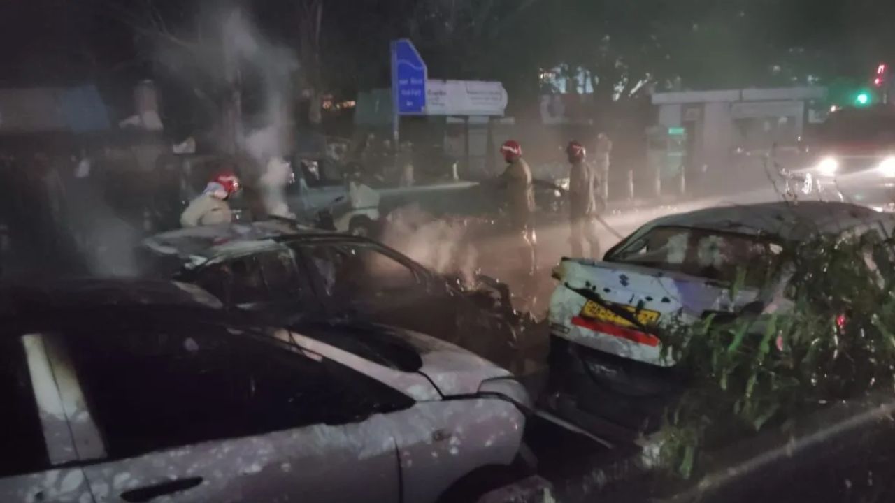 Red Fort Blast: लाल किला हादसे में यूपी के एक कारोबारी की मौत, शॉपिंग के लिए आए थे चांदनी चौक