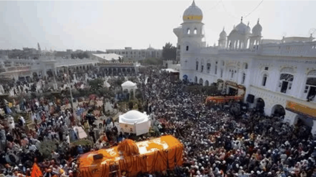 Pilgrims reached Nankana Sahib, Pakistan.