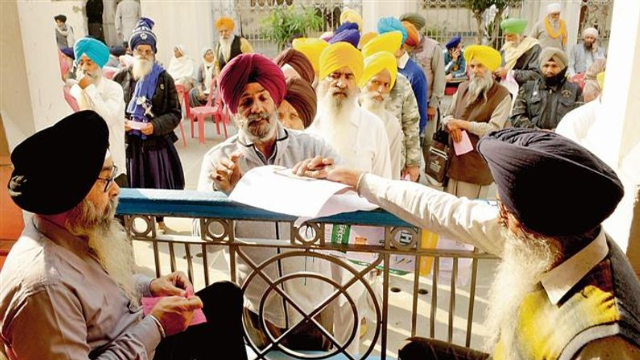Sikh pilgrims set out for Nankana Sahib