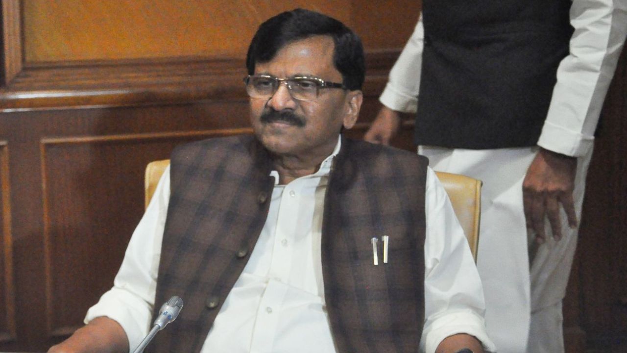 संजय राउत मुंबई के फोर्टिस अस्पताल में भर्ती, पीएम मोदी ने की शीघ्र स्वास्थ्य लाभ की कामना