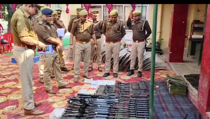 Uttar Pradesh: रायबरेली एएसपी ने थाना महराजगंज का किया निरीक्षण, दिए ये निर्देश