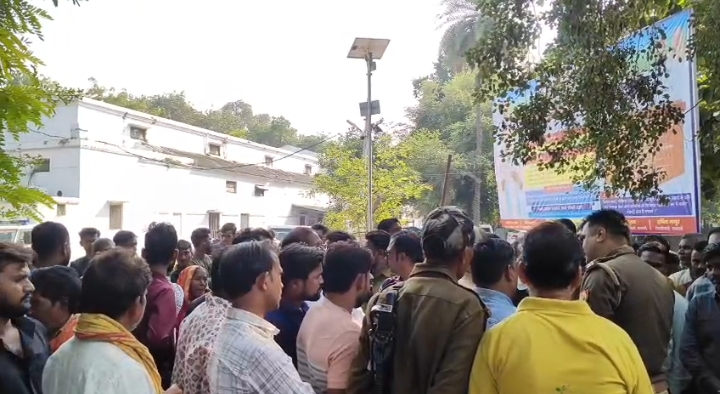 रायबरेली में अचानक दबंगों का कहर, ऑटो चालक पर जानलेवा हमला; जानें पूरा मामला