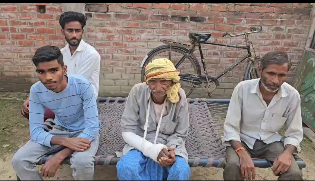 Fatehpur Crime: मानवता शर्मसार! जमीनी लड़ाई में बुजुर्ग पर निर्दयी हमला, गांव में तनाव