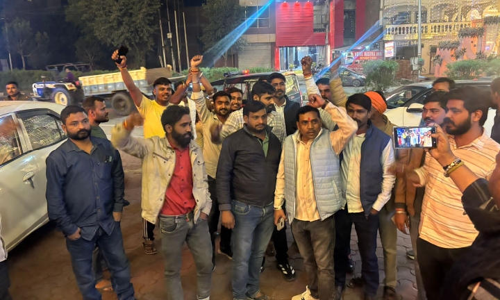 शादी के बीच होटल में हुई पुलिस की एंट्री, सामने आया ऐसा राज जिसे कोई नहीं जानता था