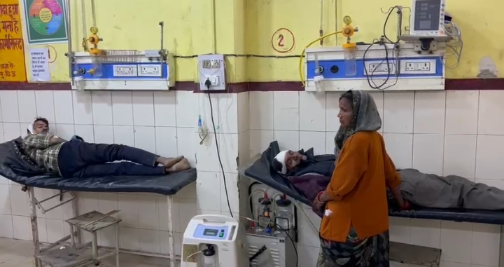 रायबरेली के इस गांव में मामूली विवाद बना खूनी संघर्ष, लाठी-डंडे और कुल्हाड़ी से जानलेवा वार