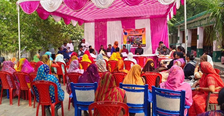 Raebareli news: रायबरेली में सीडीओ ने लगाई चौपाल, सुनी ग्रामीणों की समस्याएं