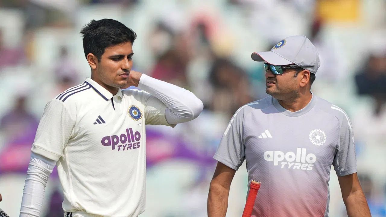 Shubman Gill Hospitalized: इंडिया टीम की बढ़ी मुश्किल, भारतीय कप्तान शुभमन गिल अस्पताल में भर्ती