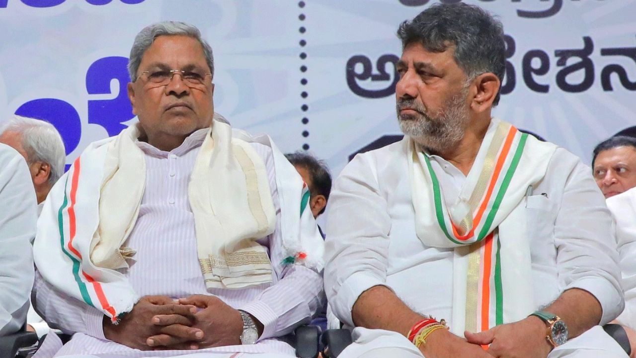 Karnataka CM Tussle: कर्नाटक सीएम पद को लेकर संघर्ष जारी, सिद्धा और शिवा दिल्ली तलब; पढ़ें ताजा अपडेट