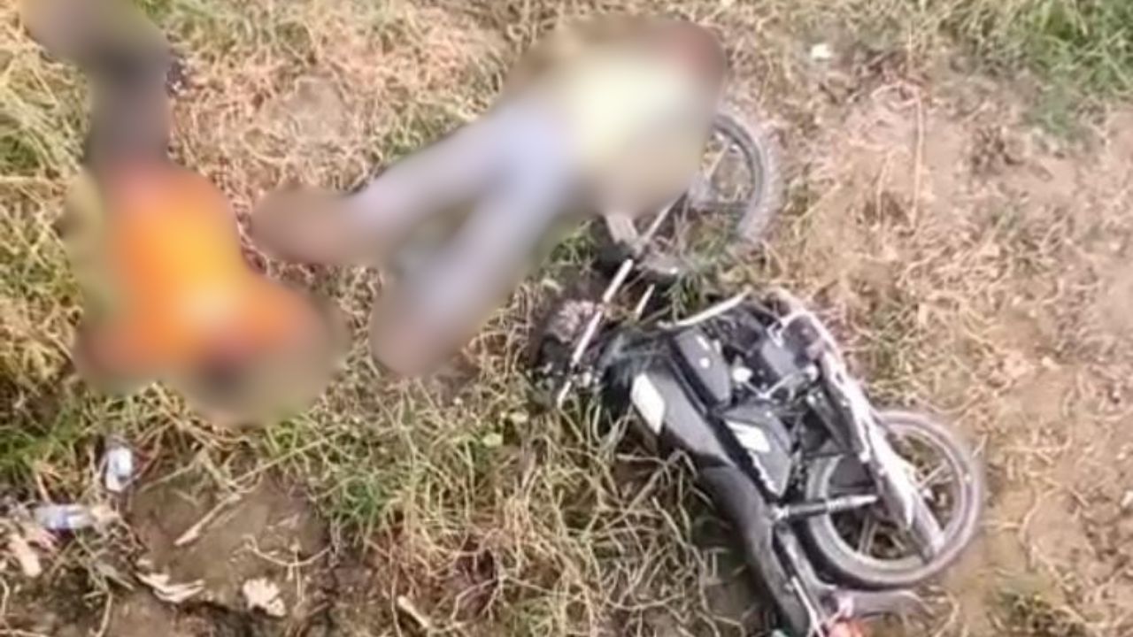 Barabanki Road Accident: बाराबंकी में तेज रफ्तार का खौफनाक मंजर, दो युवकों की मौत