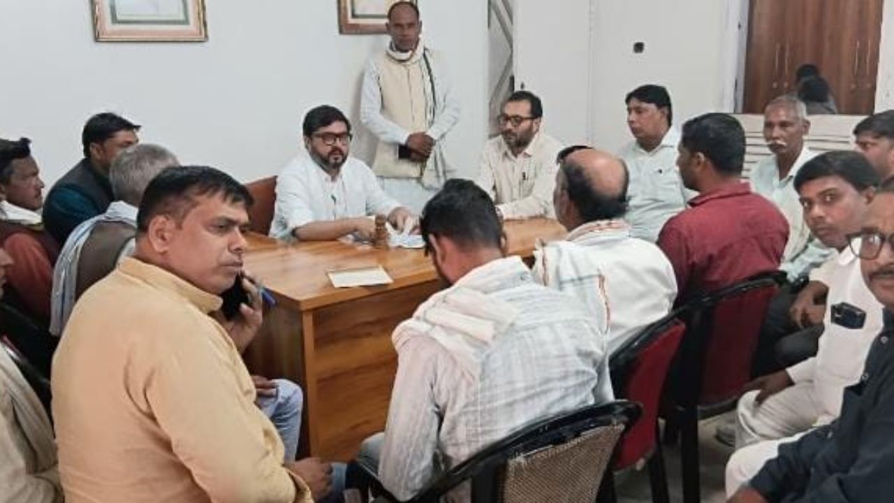 Barabanki: खाद की समस्या को लेकर सांसद ने जिलाधिकारी को लिखा पत्र                                 