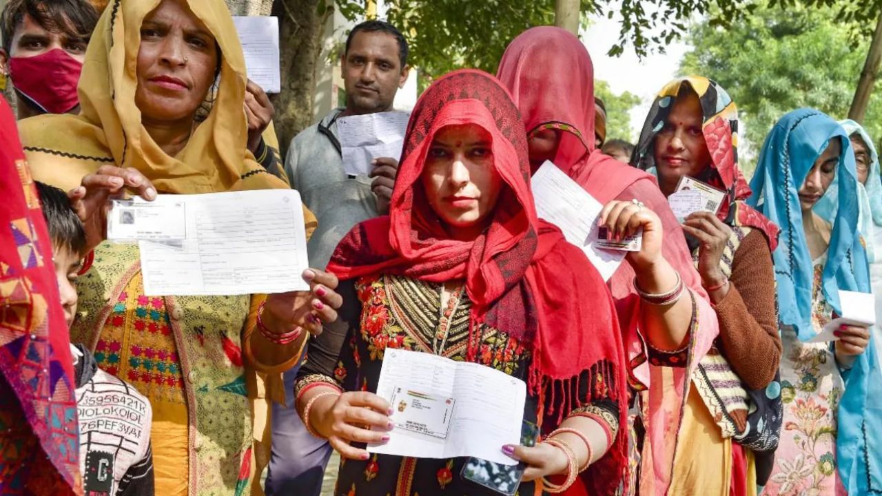 Bihar Election 2025: पहले चरण में 11 बजे तक 27.65% मतदान, नेताओं की वोटिंग में दिखा उत्साह