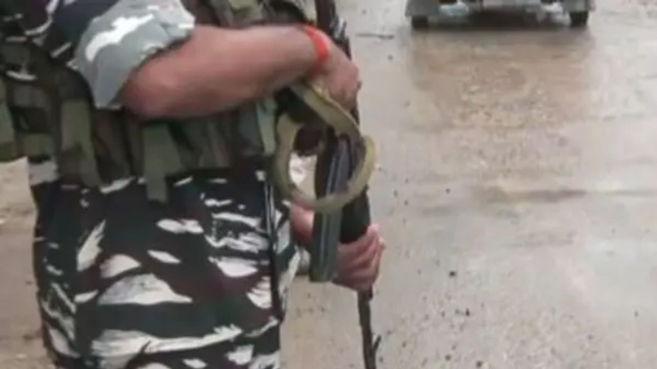 ना मिली घरवाली और ना बाहरवाली: फिरोजाबाद में CRPF जवान ने खुद उजाड़ा अपना घर, जानें पूरा मामला