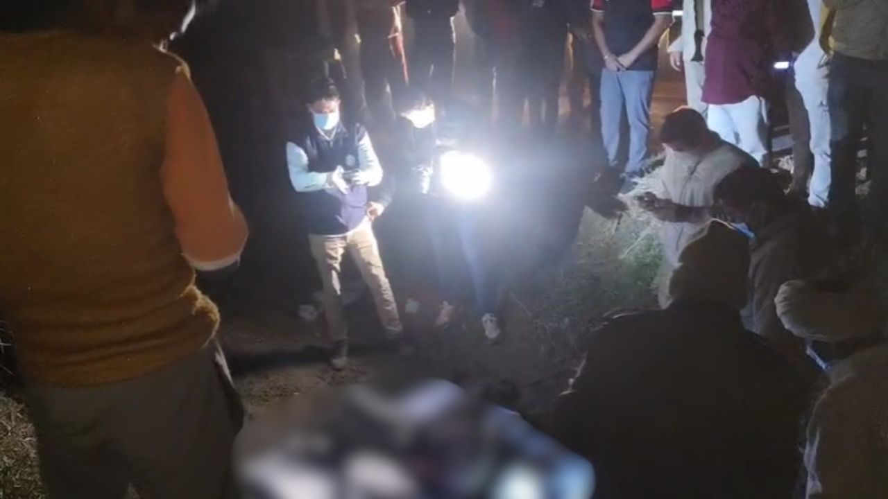 मुजफ्फरनगर में कट्टे में बंद मिला शव: रजवाहे से मिली लाश ने मचाई सनसनी, पुलिस कई एंगल पर जांच में जुटी