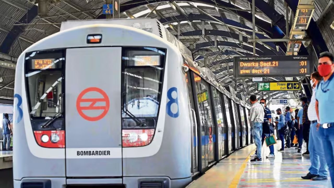 Govt Jobs: दिल्ली मेट्रो में बिना परीक्षा सीधे इंटरव्यू से नौकरी, जानिए कौन कर सकता है आवेदन?