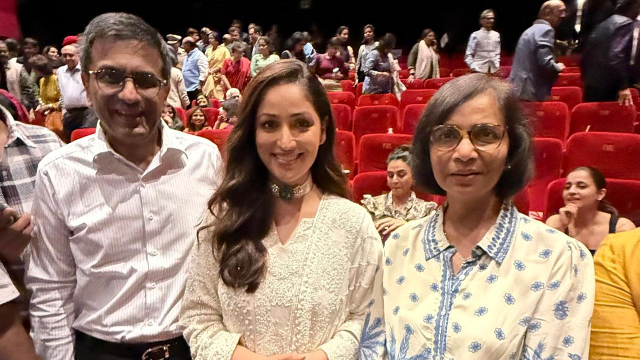 डा. डीवाई चंद्रचूड़, यामी गौतम, किरेन रिजिजू, हरदीप सिंह पुरी और विनय सक्सेना ने देखी शाहबानो केस पर बनी फिल्म ‘हक’