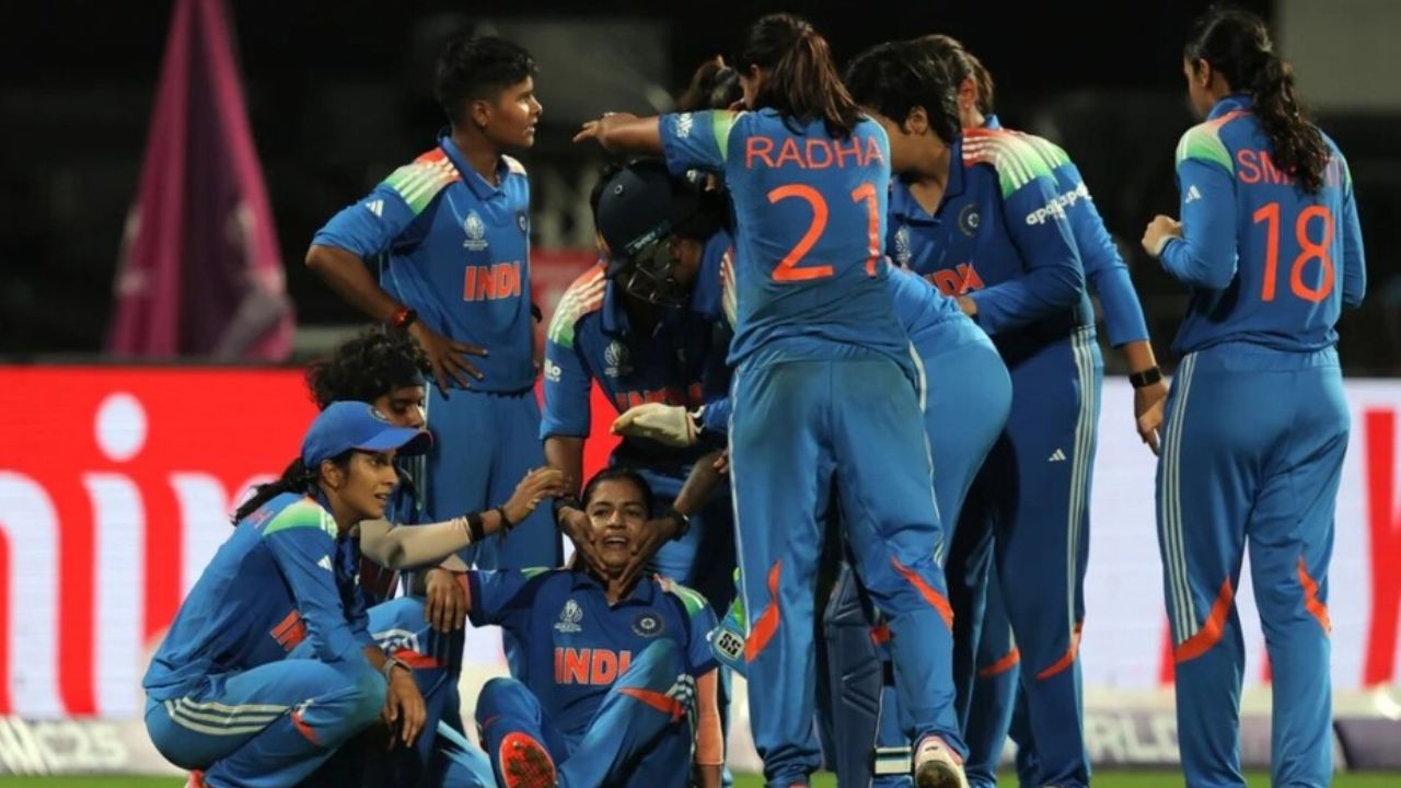 भारत की बेटियां अब दुनिया की रानी: भारतीय महिला टीम ने रचा इतिहास, पहली बार बनी वनडे विश्व कप चैंपियन
