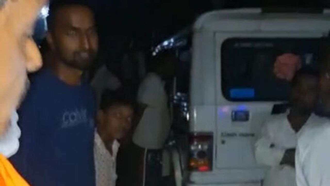 Maharajganj: निचलौल में धड़ल्ले से बेची जा रही अवैध शराब, ग्रामीणों ने खोली आबकारी विभाग की पोल