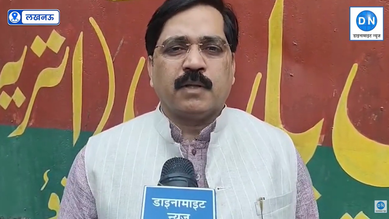 Video: सपा प्रवक्ता का भाजपा सरकार को जमकर घेरा, कहा- बड़े व्यापारियों को फायदा देने के लिए हो रहा छोटे दुकानदारों का उत्पीड़न