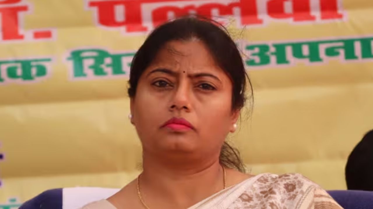 UP SIR पर विवाद बढ़ा: सपा विधायक पल्लवी पटेल बोलीं- दलित और पिछड़ों के नाम काटने की साजिश