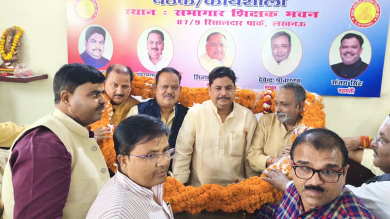 5 दिसंबर को दिल्ली कूच करेंगे लाखों शिक्षक, सुप्रीम कोर्ट के फैसले के खिलाफ सड़क पर उतरेंगे, जानें पूरा मामला