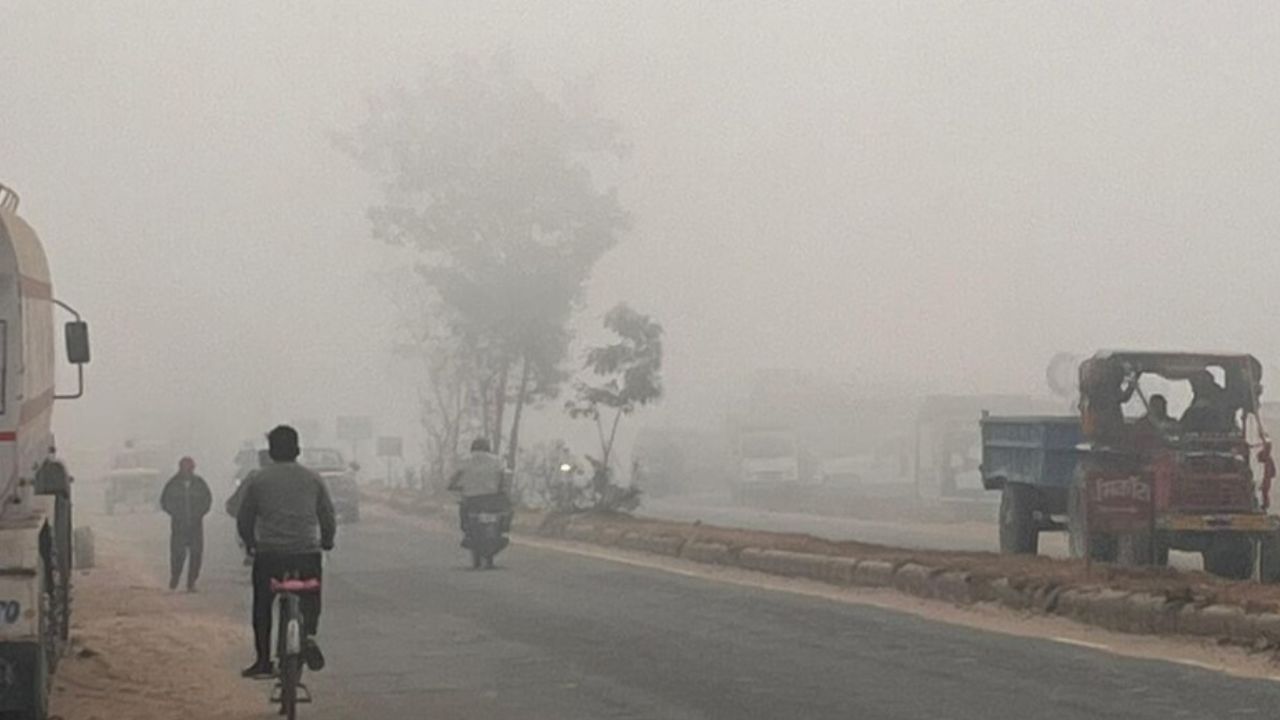 ये क्या? सुबह कोहरा, शाम ठंडी हवा: यूपी में फिर करवट लेगा मौसम, इस दिन से बढ़ेगी ठिठुरन
