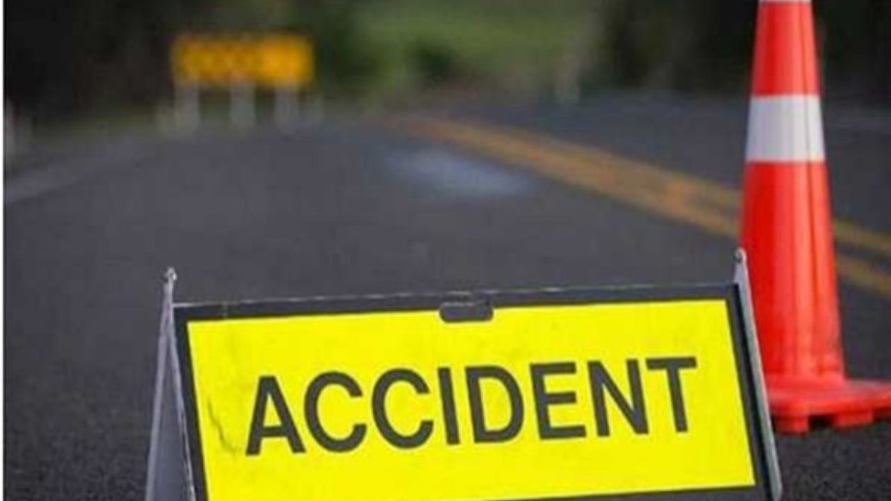 Sonbhadra News: सोनभद्र में दर्दनाक हादसा, 2 की मौत, परिजनों का हंगामा