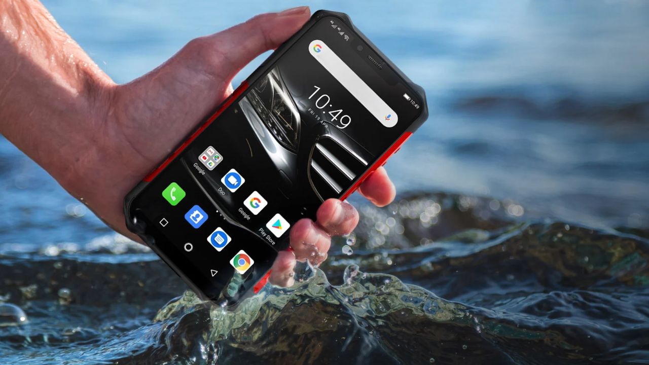 आने वाले साल में स्मार्टफोन ज्यादा टिकाऊ और पर्यावरण के अनुकूल बनाए जाएंगे। लंबे समय तक अपडेट, मजबूत बॉडी और रिसाइकल मटीरियल पर जोर दिया जाएगा। (Img- Internet)