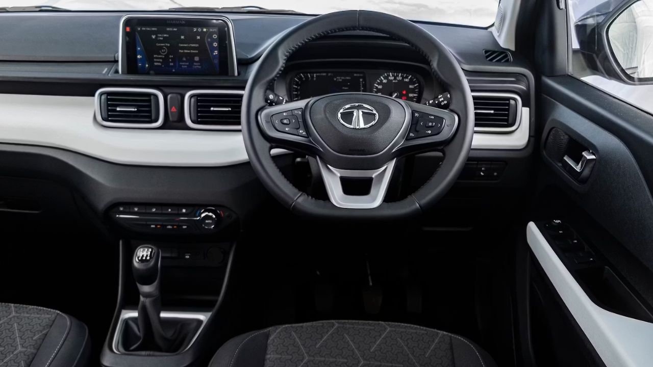 इसके साथ ही 10.2 इंच का बड़ा टचस्क्रीन, नया डैशबोर्ड डिजाइन, वेंटिलेटेड फ्रंट सीट्स और 10.25 इंच का डिजिटल ड्राइवर डिस्प्ले मिलने की उम्मीद है। कुछ वेरिएंट में लेवल 2 ADAS फीचर भी दिया जा सकता है, जो इसे सेगमेंट में और मजबूत बनाएगा। (Img- Internet)