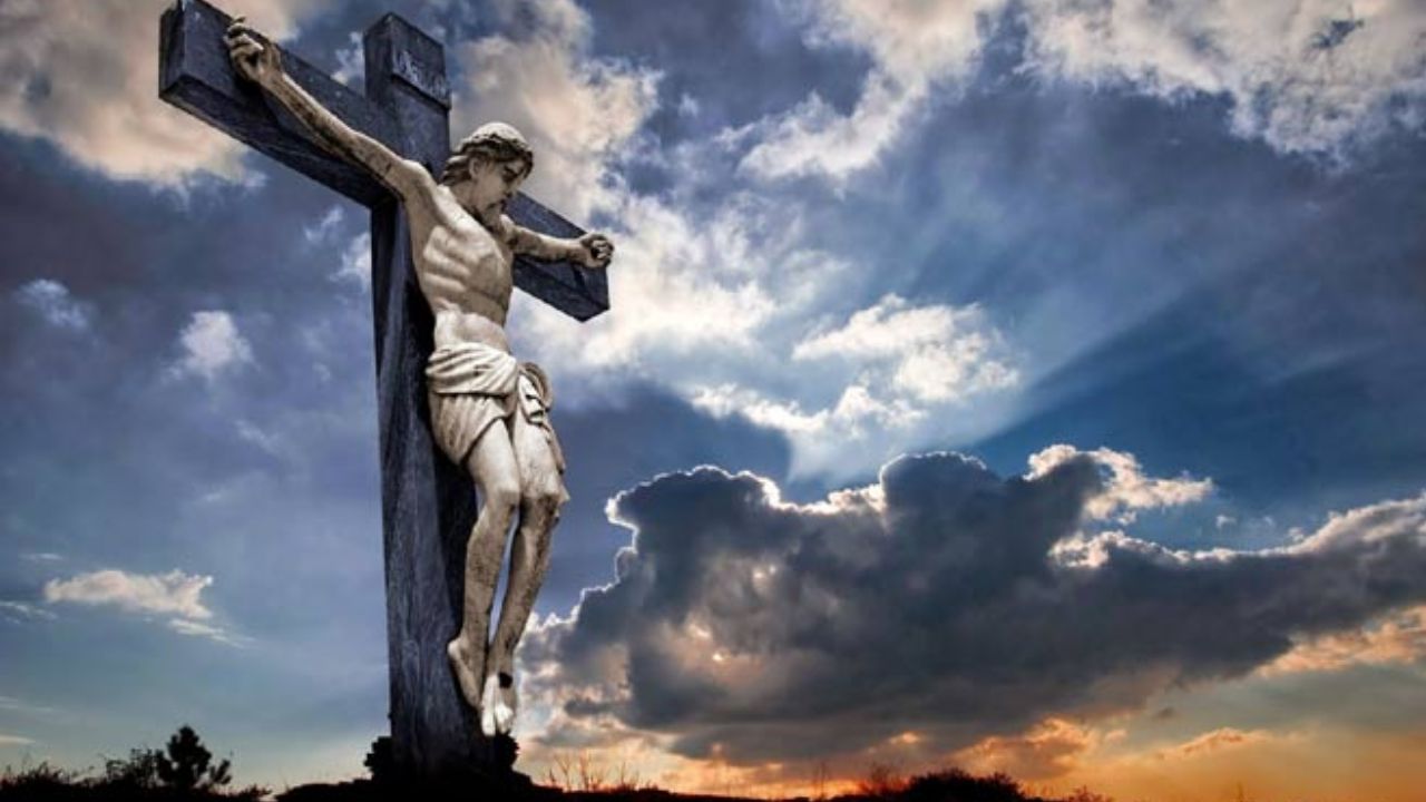 लगभग 350 ईस्वी में पोप जूलियस प्रथम ने 25 दिसंबर को आधिकारिक तौर पर यीशु के जन्मदिन के रूप में घोषित किया और इसे 'क्राइस्ट मास' कहा जाने लगा। (Img- Google) लगभग 350 ईस्वी में पोप जूलियस प्रथम ने 25 दिसंबर को आधिकारिक तौर पर यीशु के जन्मदिन के रूप में घोषित किया और इसे 'क्राइस्ट मास' कहा जाने लगा। (Img- Google)