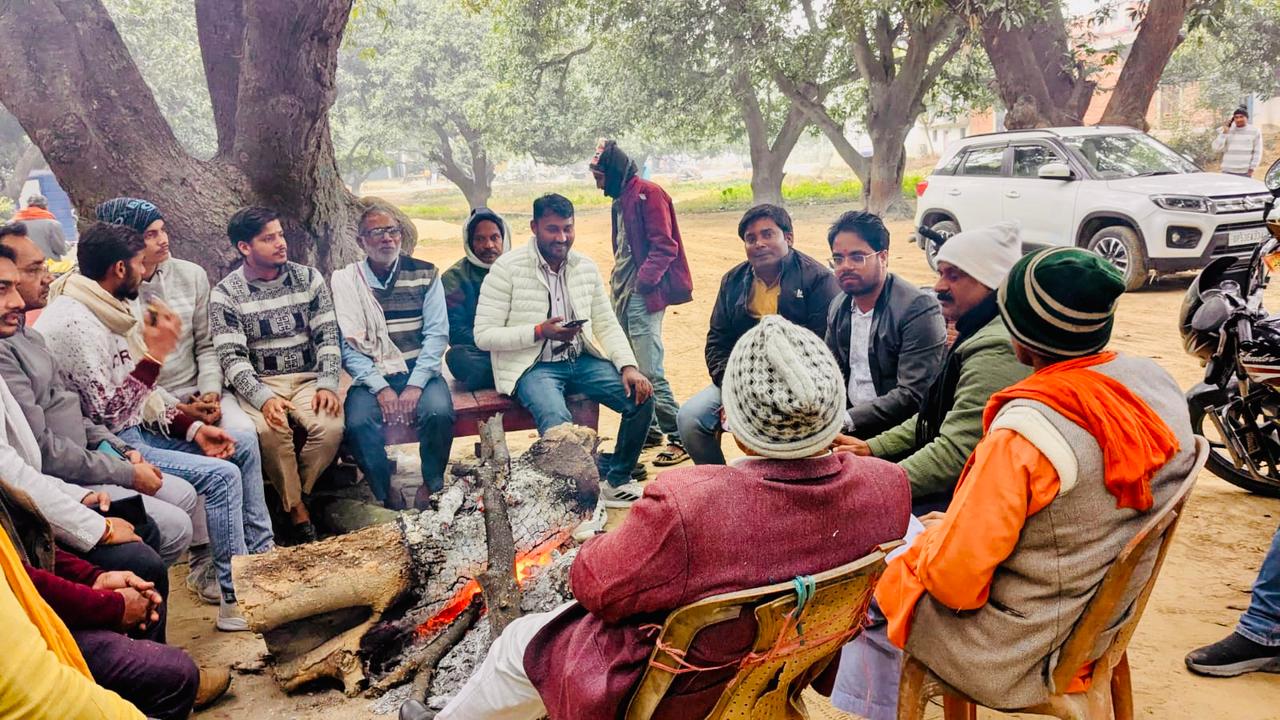 Maharajganj News: पनियरा में विराट हिन्दू सम्मेलन की तैयारियां तेज, भूमि पूजन कल