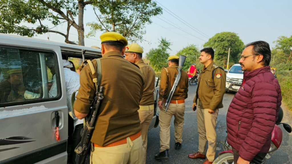 The injured was taken to the hospital in a police vehicle