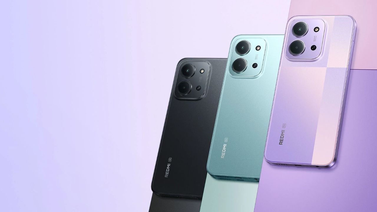 फोन तीन रंगों में उपलब्ध है: डस्क पर्पल, मूनलाइट ब्लू और मिडनाइट ब्लैक। कीमत की बात करें तो 4GB + 128GB मॉडल 12,499 रुपये, 6GB + 128GB मॉडल 13,999 रुपये और टॉप वेरिएंट 8GB + 128GB 15,499 रुपये में मिलेगा। (Img- official website/Xiaomi) फोन तीन रंगों में उपलब्ध है: डस्क पर्पल, मूनलाइट ब्लू और मिडनाइट ब्लैक। कीमत की बात करें तो 4GB + 128GB मॉडल 12,499 रुपये, 6GB + 128GB मॉडल 13,999 रुपये और टॉप वेरिएंट 8GB + 128GB 15,499 रुपये में मिलेगा। (Img- official website/Xiaomi)