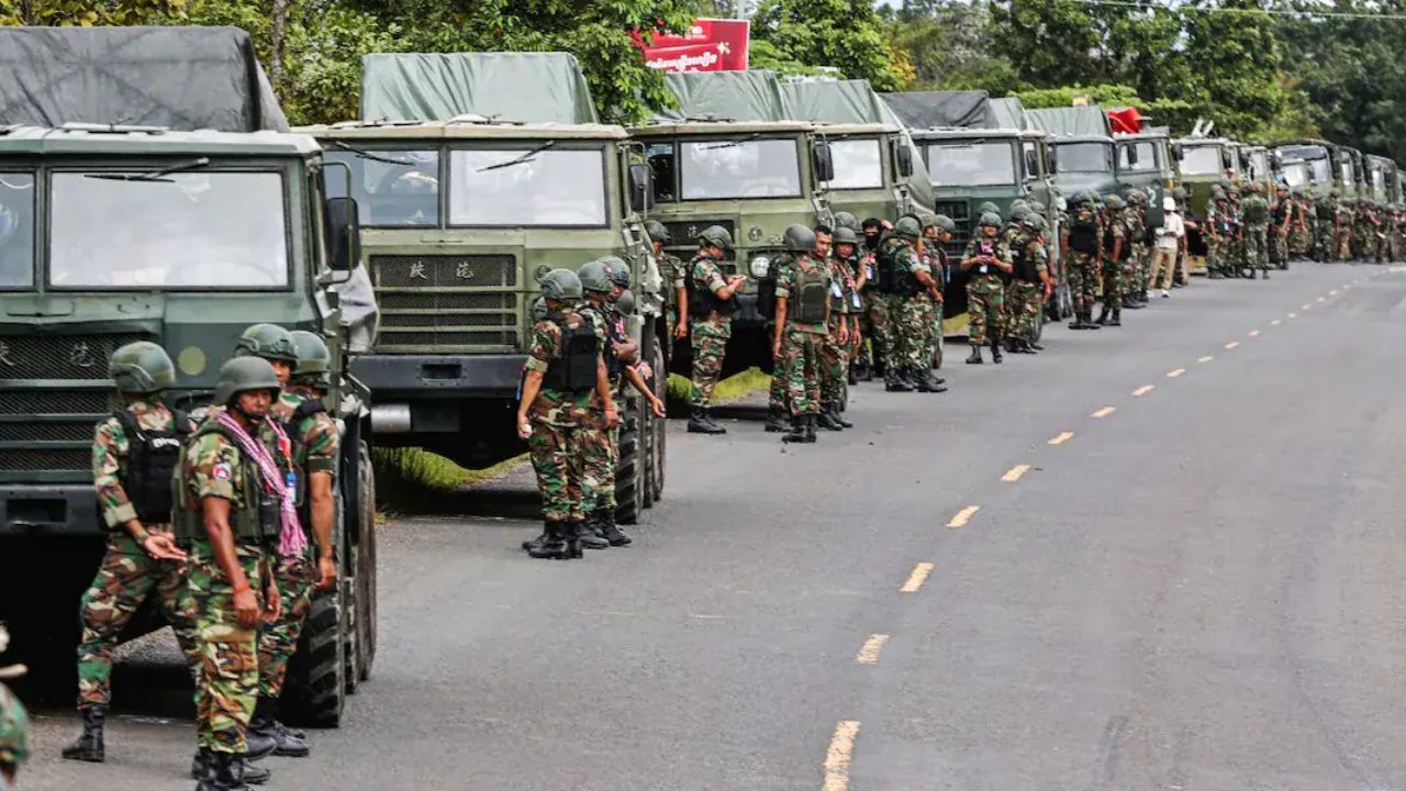 थाईलैंड-कंबोडिया सीमा पर तनाव: हवाई हमले जारी, ट्रंप का संघर्ष रोकने का दावा फेल