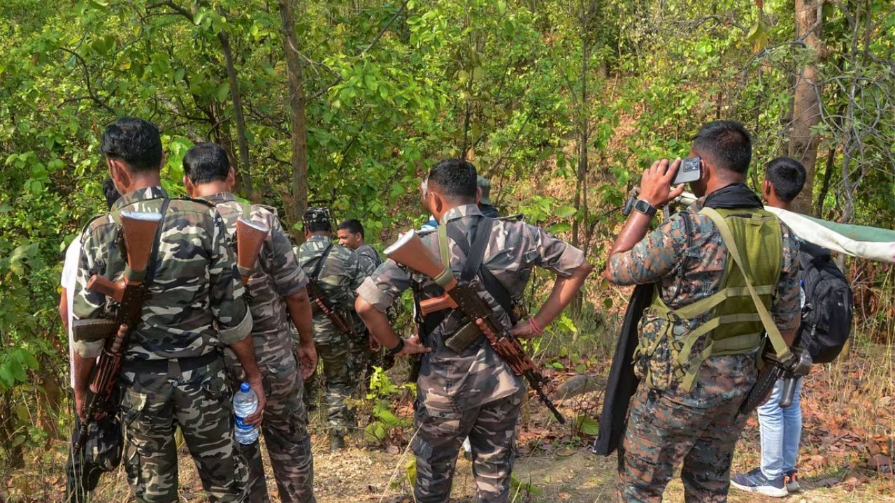 छत्तीसगढ़ के गोलापल्ली में बड़ी मुठभेड़, महिला नक्सली ढेर, सालभर में 284 मौतें